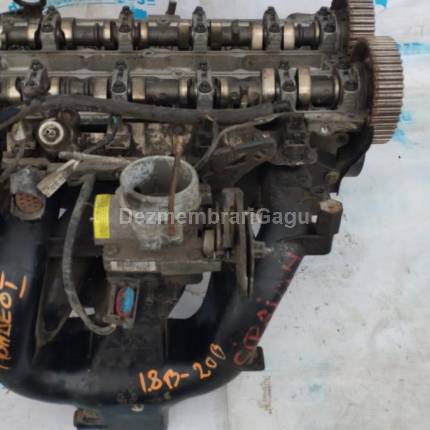 Chiulasa Ford Mondeo I (1993-1996), 1.8 Benzina, 85 KW, caroserie Hatchback