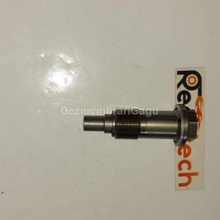 Intinzator lant pompa ulei Mercedes C-class / 203 (2000-), 2.1 Diesel, 90 KW, caroserie Berlina
