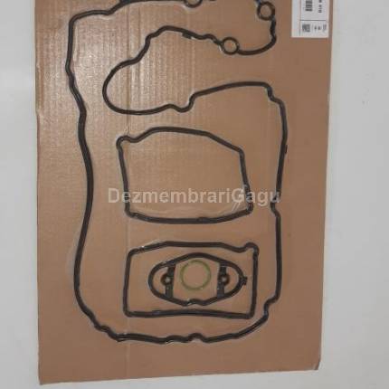 Garnitura capac motor Bmw 3 F30 (2012-2015), 2.0 Benzina, 135 KW, caroserie Berlina