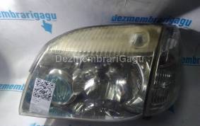 Piese auto din dezmembrari Far stanga Nissan X-trail