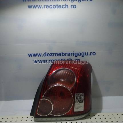 Stop dreapta Toyota Avensis / T25 (2003-)