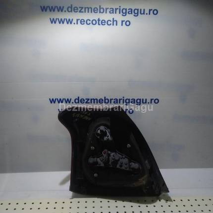 Stop dreapta Toyota Avensis / T25 (2003-)