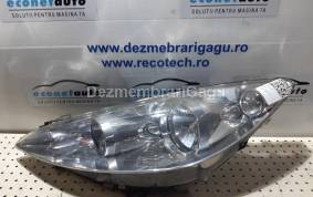 Piese auto din dezmembrari Far stanga Peugeot 308