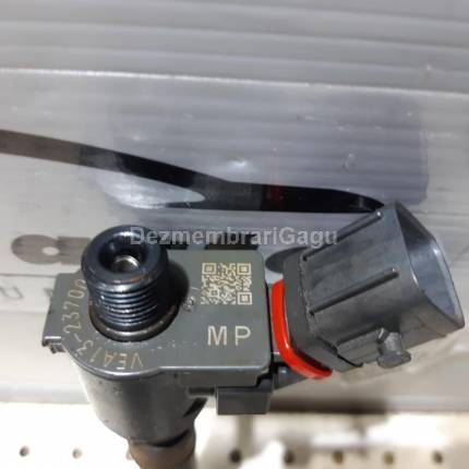 Injectoare Volvo V40, 2.0 Diesel, 140 KW, caroserie Hatchback