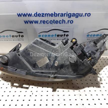 Far dreapta Opel Corsa D (2006-)