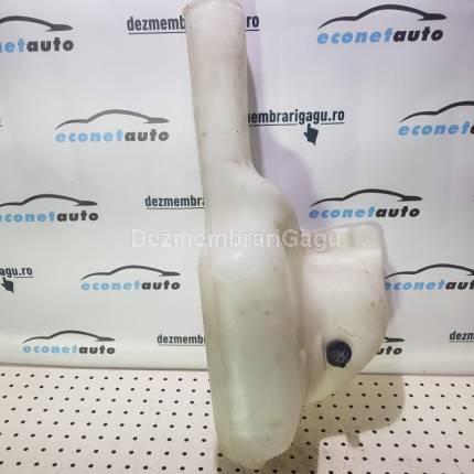 Vas spalator parbriz Mercedes