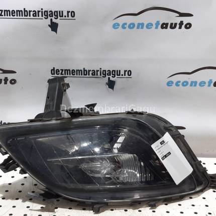 Proiector dreapta Opel Astra J