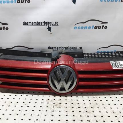Grile capota Volkswagen Bora (1998-2005)