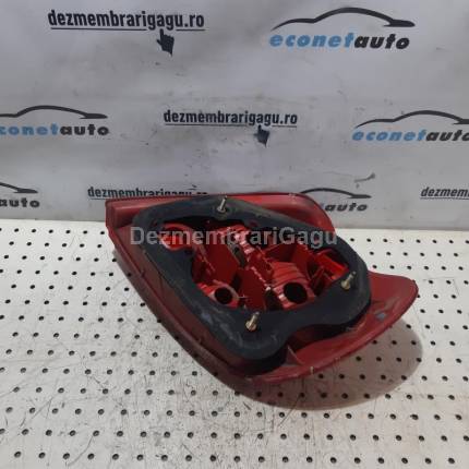 Stop stanga Toyota Avensis / T22 (1997-2003)