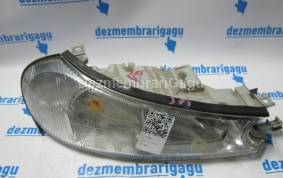 Piese auto din dezmembrari Far dreapta Ford Mondeo Ii