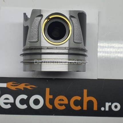 Piston Mercedes C-class / 203 (2000-), 2.2 Diesel, 85 KW, caroserie Coupe