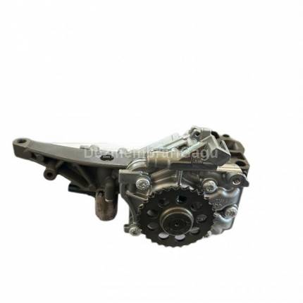 Pompa ulei Mercedes S-class / 221-216 (2005-), 4.7 Benzina, 250 KW, caroserie Berlina