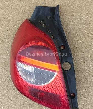 Stop stanga Renault Clio III (2005-), 1.2 Benzina, caroserie Hatchback