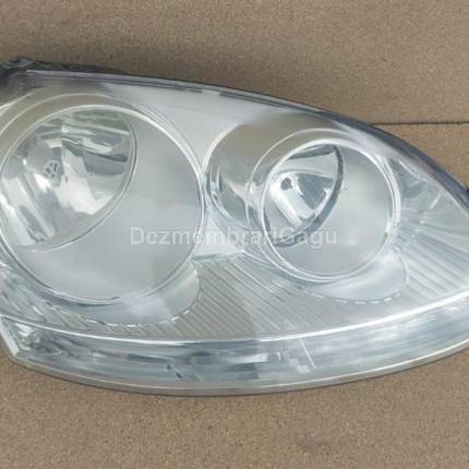 Far dreapta Volkswagen Golf V (2003-), 1.4 Benzina, caroserie Hatchback