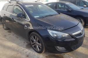 Dezmembrari Opel Astra J