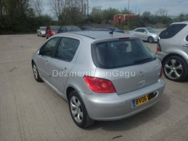 Dezmembrari auto Peugeot 307 - poza 2