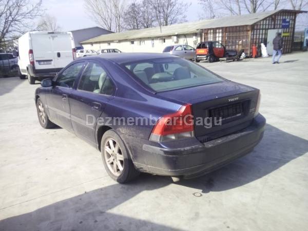 Dezmembrari auto Volvo S60 - poza 2