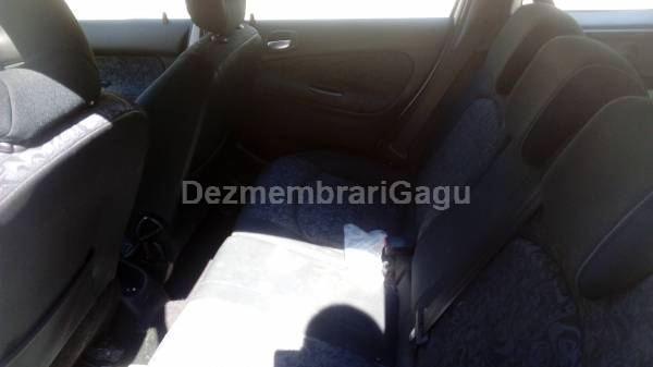 Dezmembrari auto Peugeot 206 - poza 6