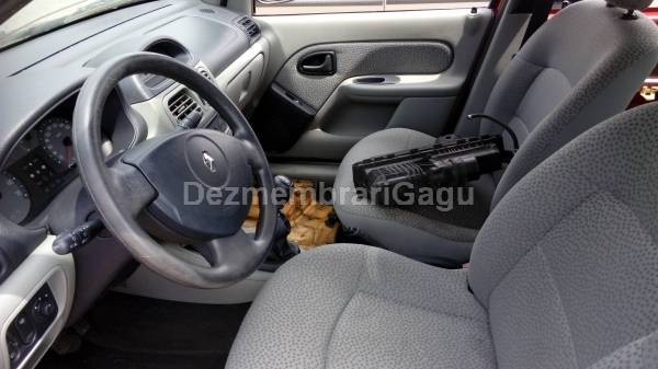 Dezmembrari auto Renault Clio Ii (1998-) - poza 5