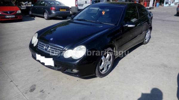 Dezmembrari auto Mercedes C-class / 203 (2000-) - poza 1