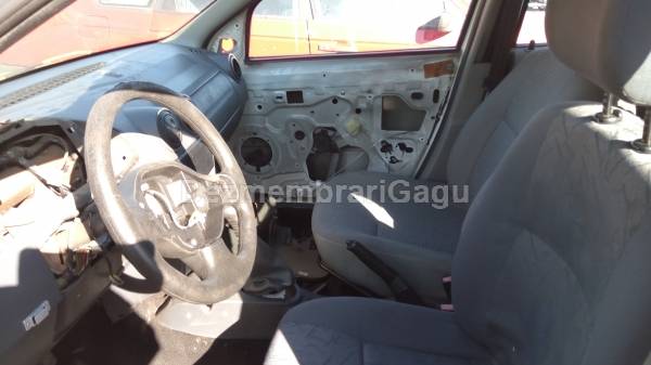 Dezmembrari auto Dacia Logan - poza 5