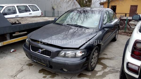 Dezmembrari auto Volvo S60 - poza 1