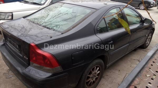 Dezmembrari auto Volvo S60 - poza 3