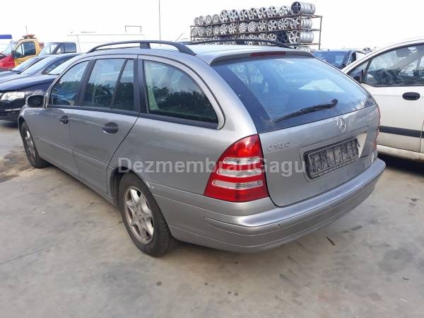 Dezmembrari auto Mercedes C-class / 203 (2000-) - poza 2