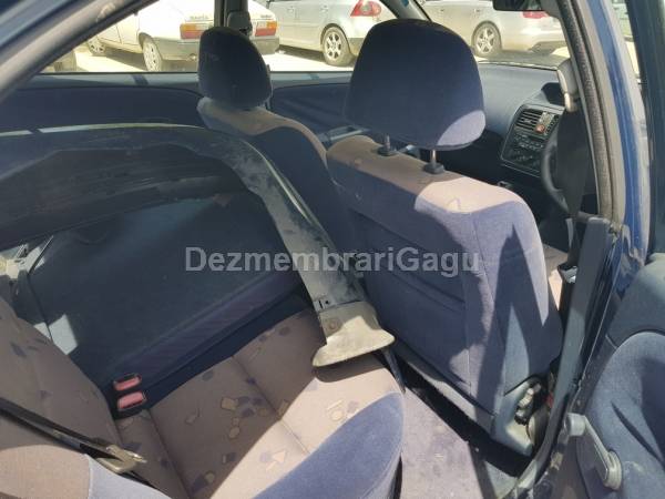 Dezmembrari auto Mitsubishi Carisma - poza 6