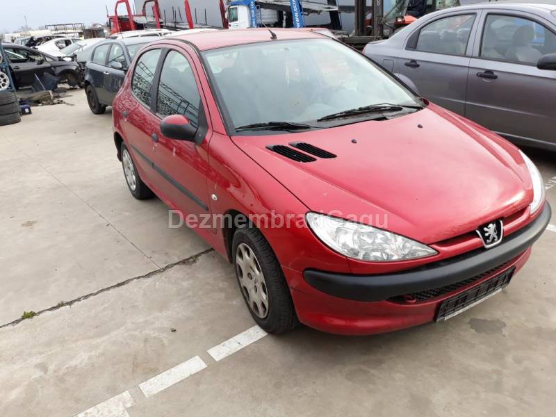 Dezmembrari auto Peugeot 206 - poza 4