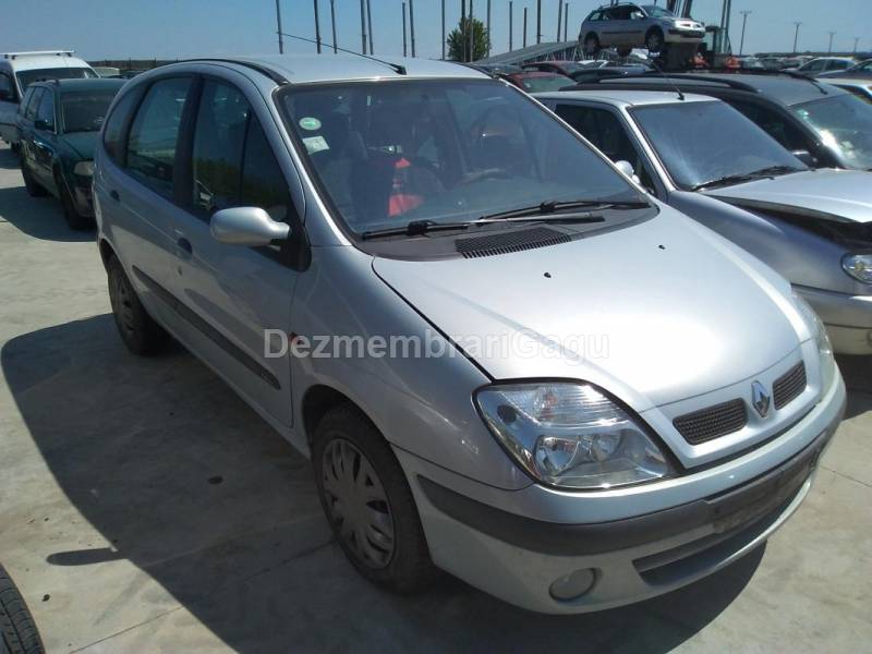 Dezmembrari auto Renault Scenic I (1999-) - poza 4