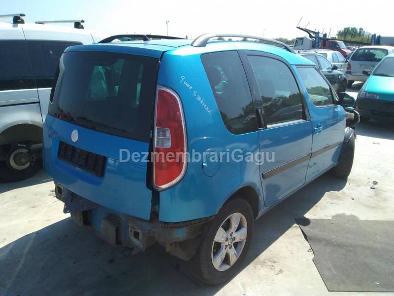 Dezmembrari auto Skoda Roomster - poza 3