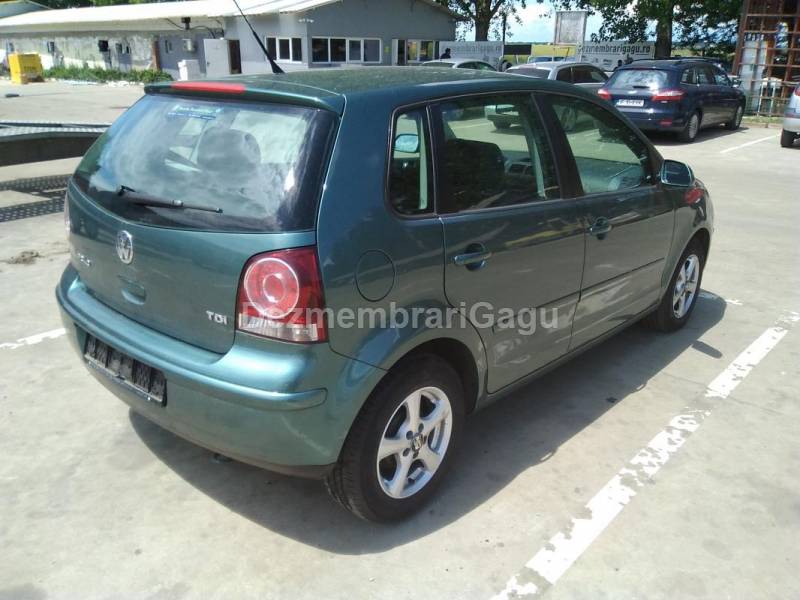 Dezmembrari auto Volkswagen Polo (2001-2009) - poza 4