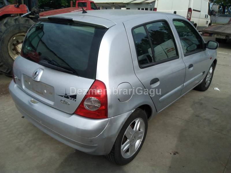 Dezmembrari auto Renault Clio Ii (1998-) - poza 2