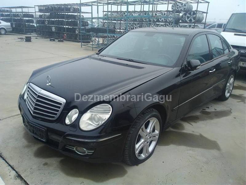 Dezmembrari auto Mercedes E-class / 211 (2002-) - poza 1