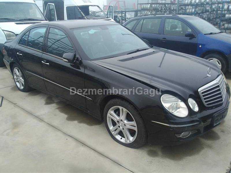 Dezmembrari auto Mercedes E-class / 211 (2002-) - poza 2