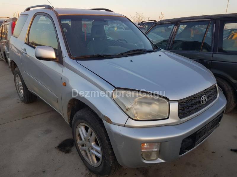 Dezmembrari auto Toyota Rav 4 Ii (2000-) - poza 1