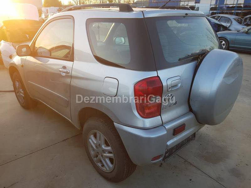 Dezmembrari auto Toyota Rav 4 Ii (2000-) - poza 4