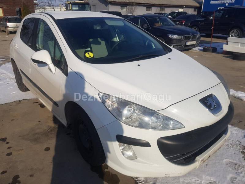 Dezmembrari auto Peugeot 308 - poza 1