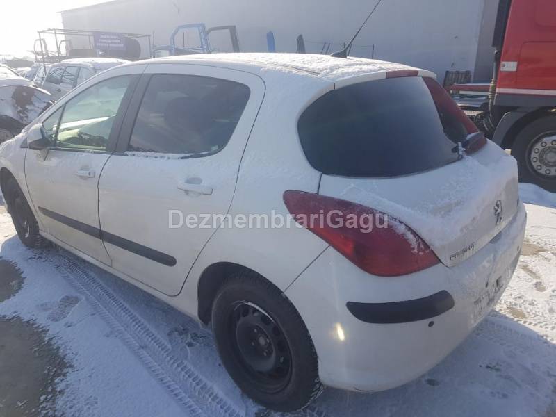 Dezmembrari auto Peugeot 308 - poza 3