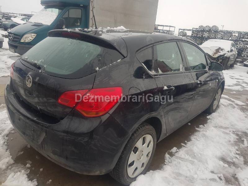 Dezmembrari auto Opel Astra J - poza 4