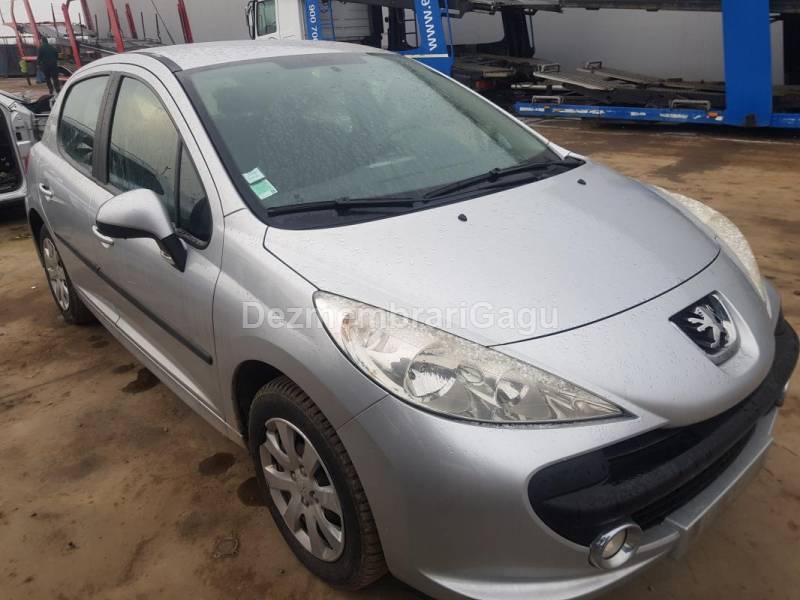 Dezmembrari auto Peugeot 207 - poza 2