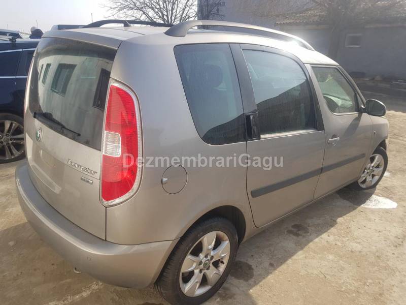 Dezmembrari auto Skoda Roomster - poza 4