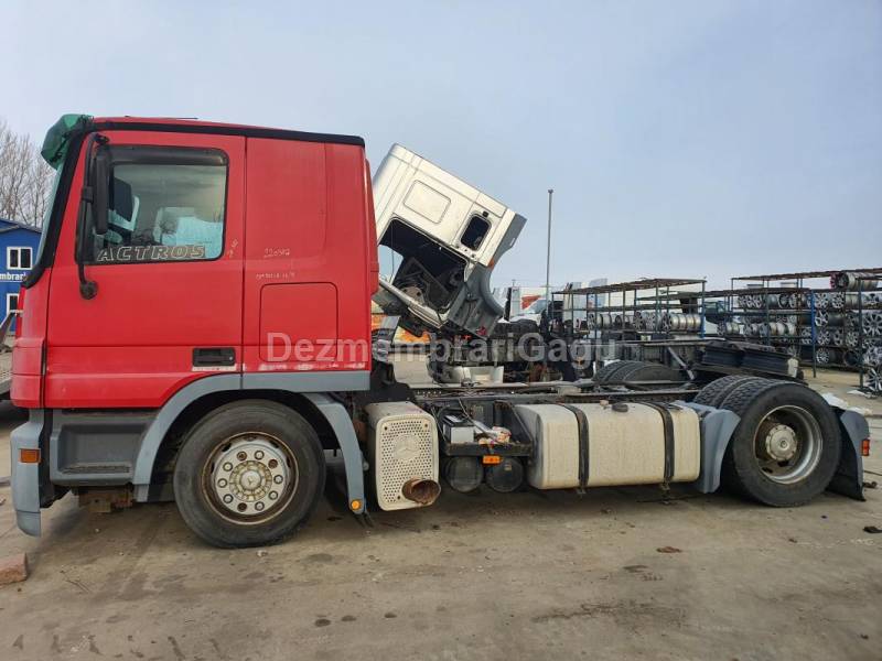 Dezmembrari auto Mercedes Actros - poza 3