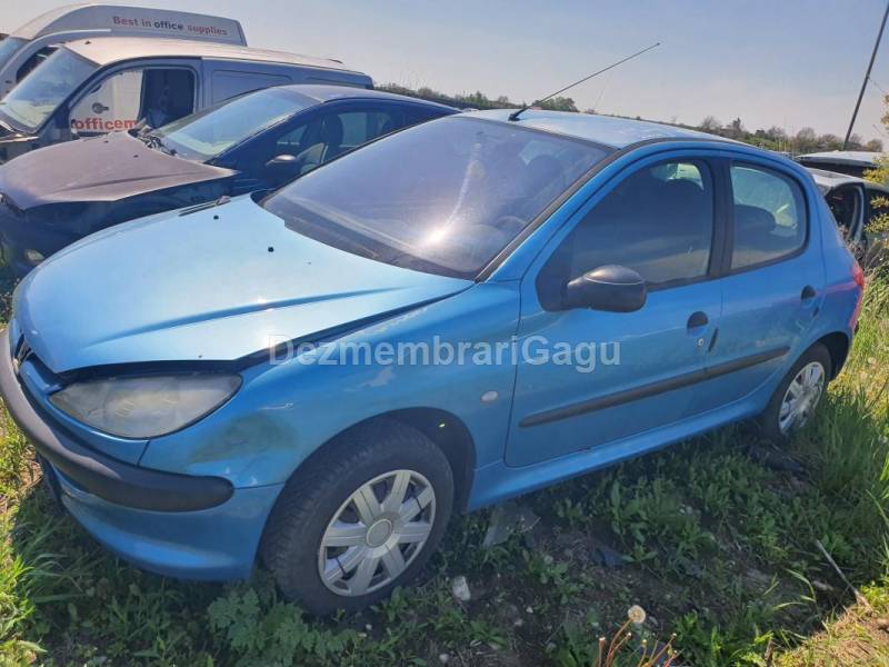 Dezmembrari auto Peugeot 206 - poza 2