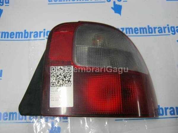 De vanzare stop dreapta ROVER 45