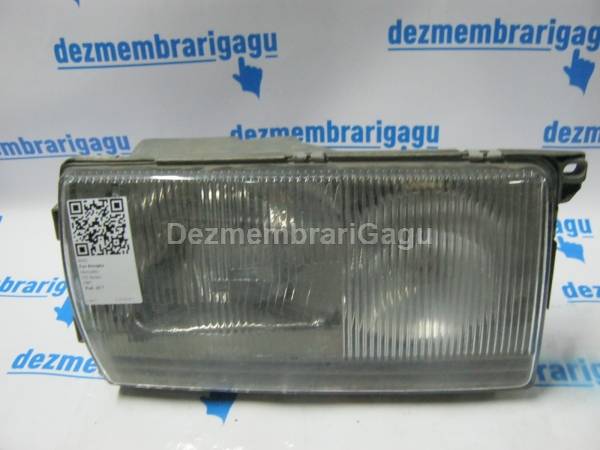 Far dreapta Mercedes 123 Series