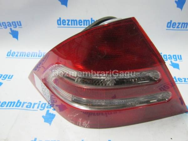 Vand stop stanga MERCEDES C-CLASS / 203 (2000-) din dezmembrari