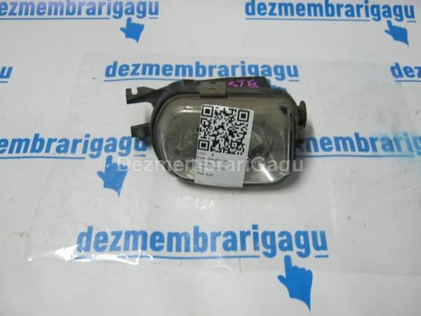 Proiector dreapta Mercedes CL