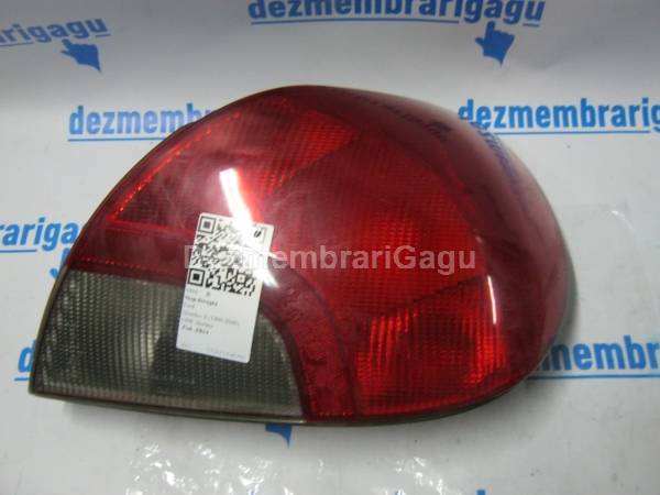 Vand stop dreapta FORD MONDEO II (1996-2000) din dezmembrari